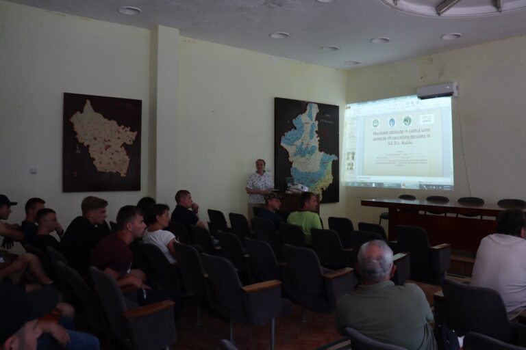 Discussions between VRDS Buzau researchers and the guests from Sapientia
